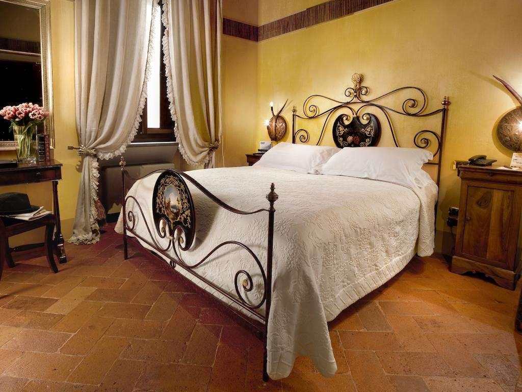 Graziella Patio Hotel Arezzo Oda fotoğraf