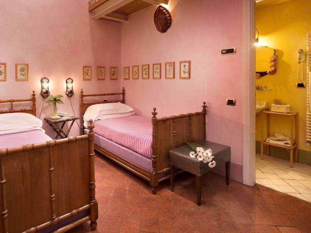 Graziella Patio Hotel Arezzo Oda fotoğraf